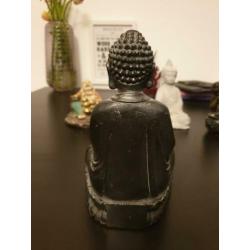 Diverse budha beelden reageer alleen op serieuze biedingen