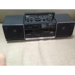 Vintage Grundig Radio Cassette Grundig Party Center 2250