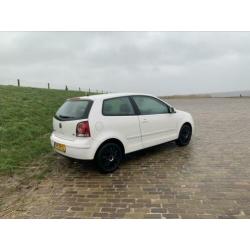 Volkswagen Polo 1.4 55KW Turijn 2005 Wit