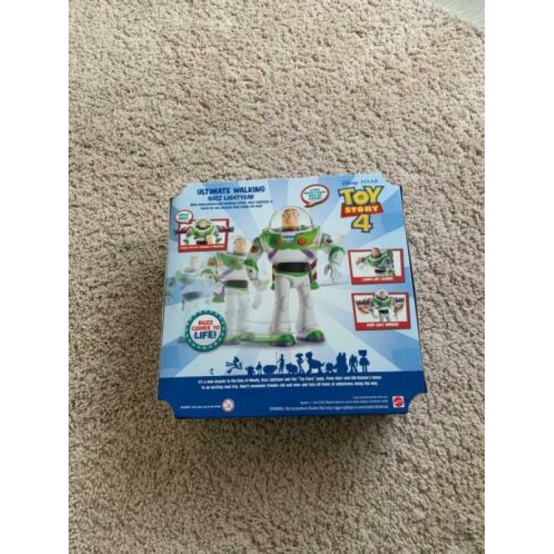 Toy story 4 ,walking buzz lightyear
