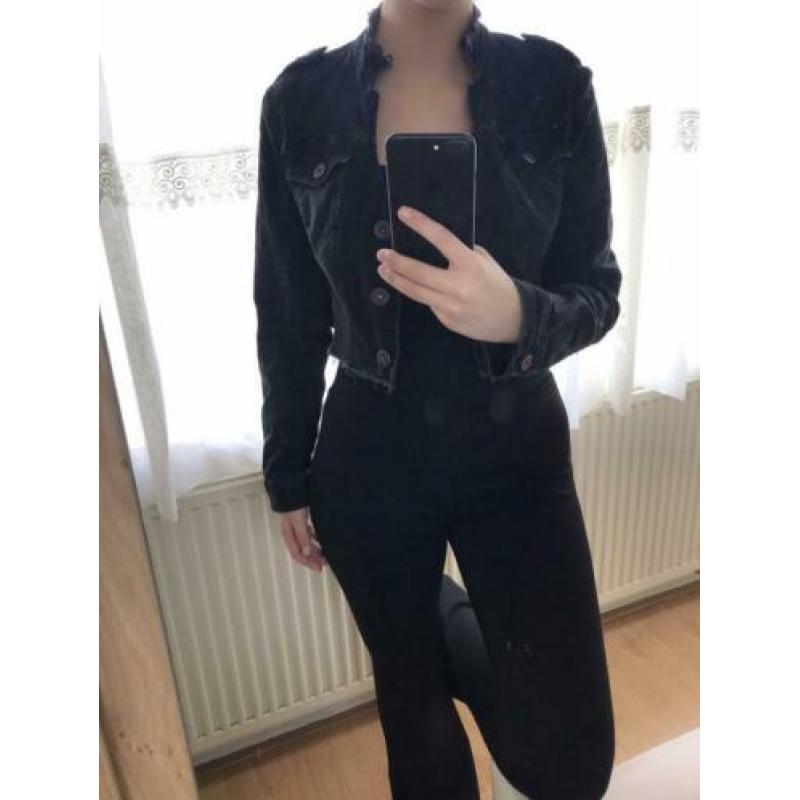 Zwarte spijker vest