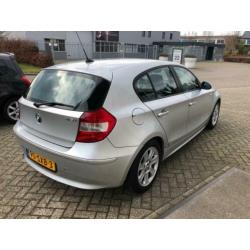 BMW 1-serie 118i High Executive [bj 2005] 5DRS AUTOMAAT AIRC