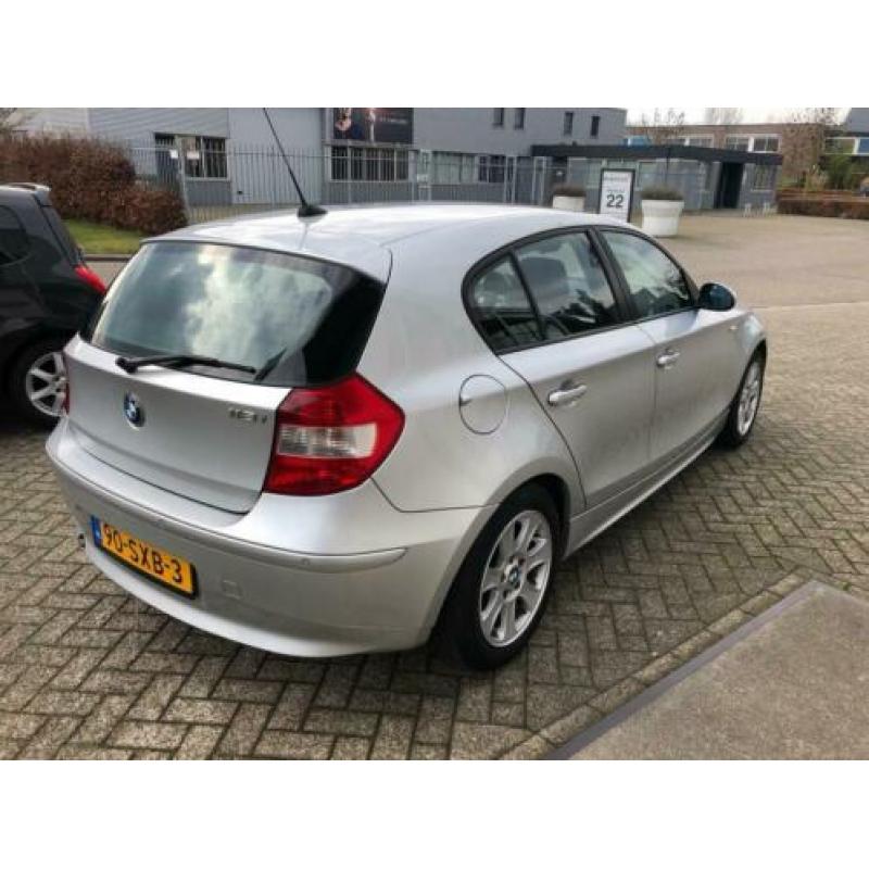 BMW 1-serie 118i High Executive [bj 2005] 5DRS AUTOMAAT AIRC