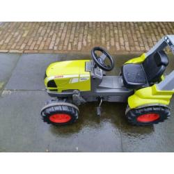 Claas trap tractor