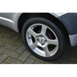 Toyota Yaris 1.0-16V VVT-i YORIN Stuurbekr. Lichtmetaal