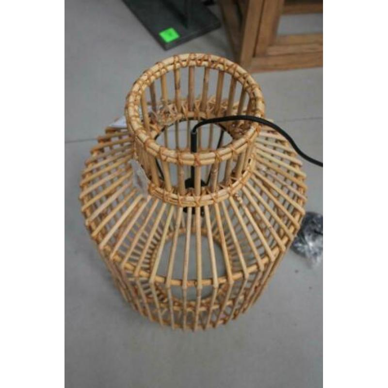 Nieuwe hanglampen Sunut Light & Living rotan bohemien