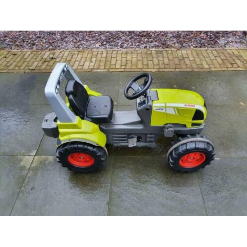 Claas trap tractor
