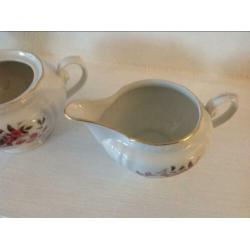 J.M. Maier & Co brocante roomstel suikerpot melkkan ??