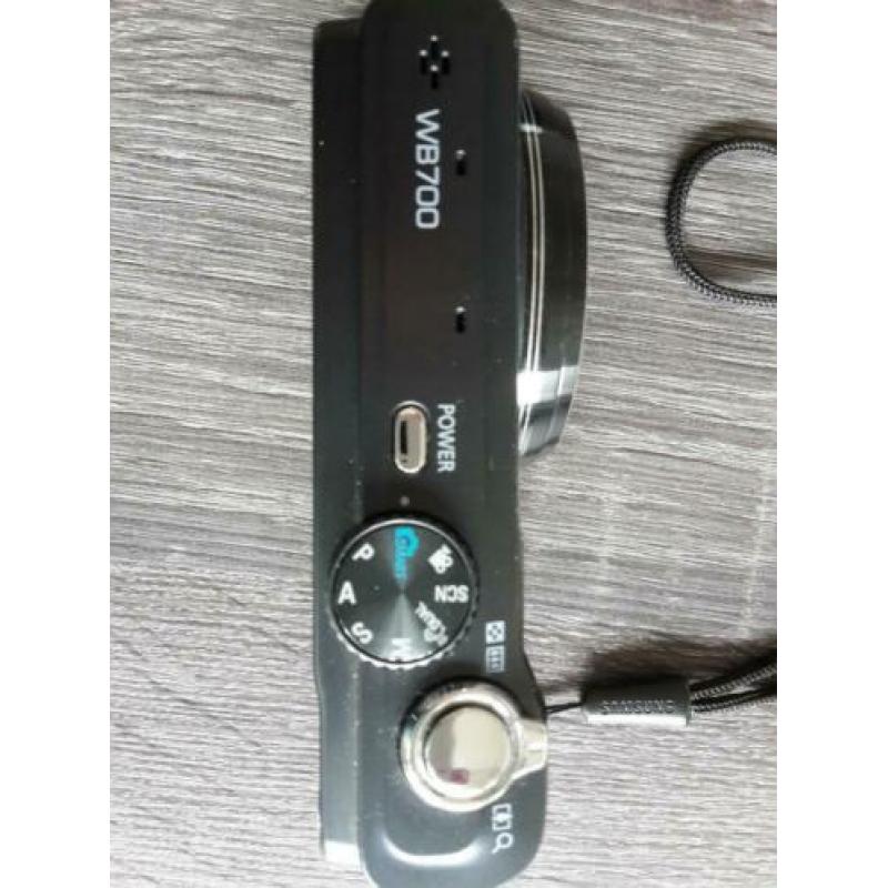goed werkende Samsung WB700 en 3 accu's