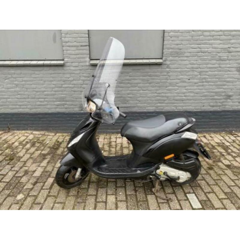 Piaggio zip 25km/snor 4takt 2015!!!!