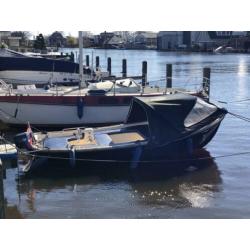 Sloep Liberty 430 met Stuurconsole