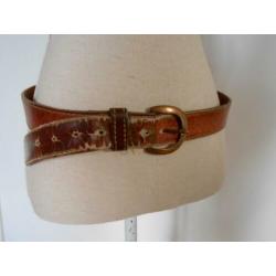 gebruikte leren riem maat 38 merk 1673 lengte 110 cm X 4
