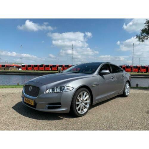 Jaguar XJ 3.0 V6 D Aut, Panodak, Leder, Navi