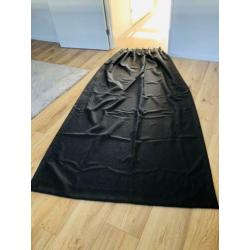 2x Verduisterende GORDIJNEN vlinderplooi TE KOOP