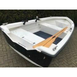 7 Nette polyester boten (bj 2000)