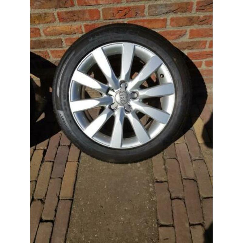 Audi velgen 17 inch 245-45 -17 continental.