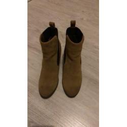 Superdry suède laarsjes maat 39