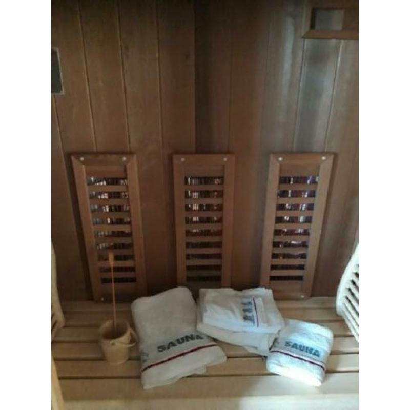 Luxe Infrarood Cabine 2-3 Persoons Red Ceder hout