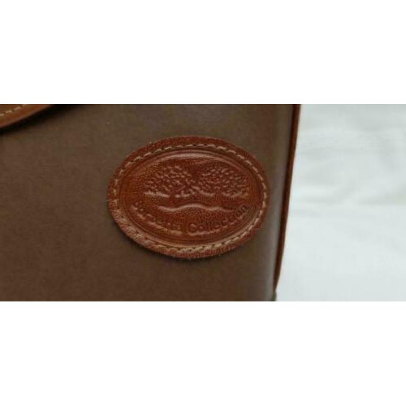 D578 BORZETTE COLLECTION bruine schoudertas zeer fraai