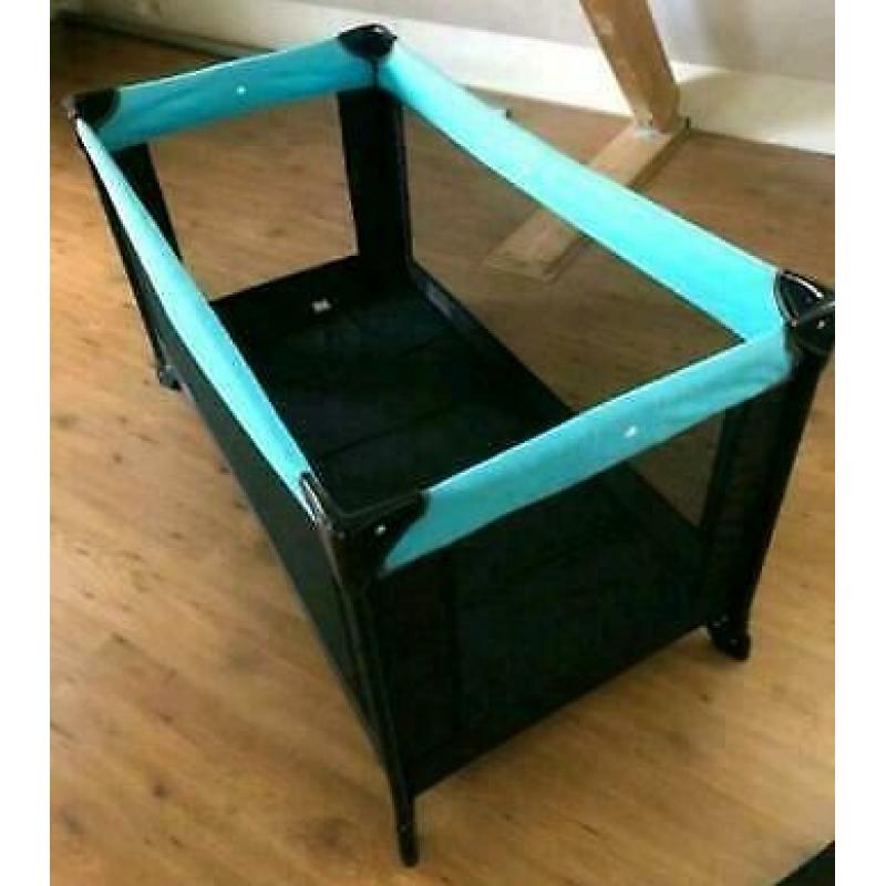 Campingbedje Chicco