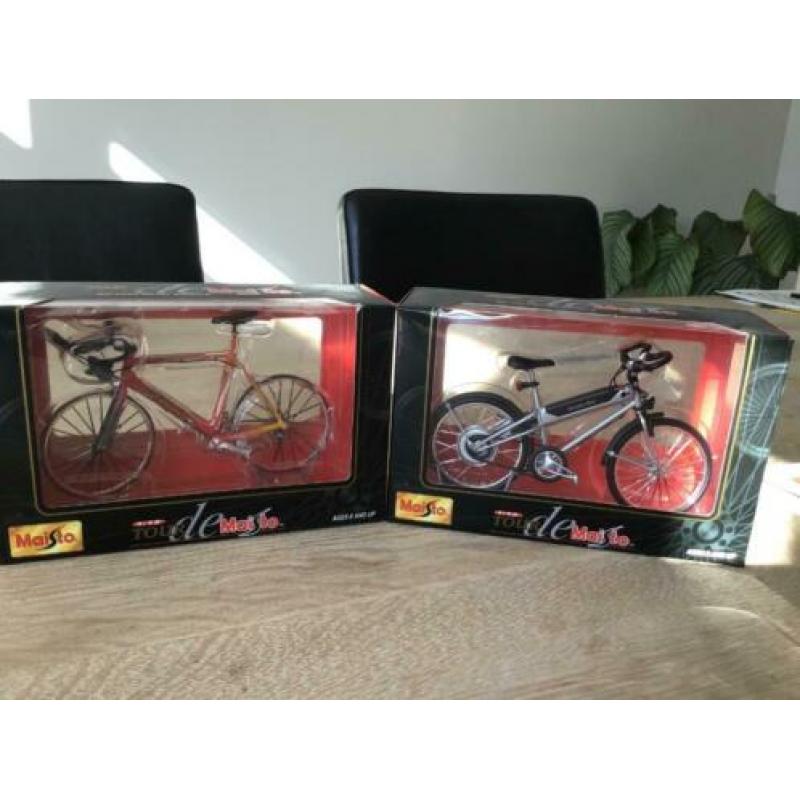 Tour de Maisto, die cast metal bicycle,Mercedes Bench, Cann