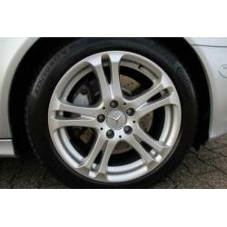Mercedes-Benz E-klasse Estate 320 CDI Avantgarde Xenon Schui