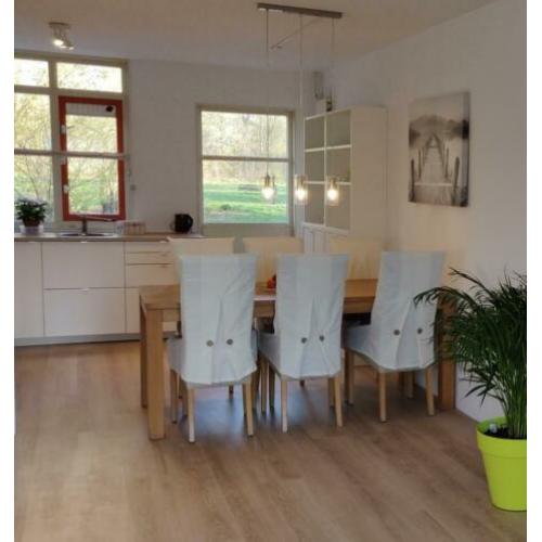 Te huur gemobileerd 4 slaapkamer huis 30 min van Amsterdam