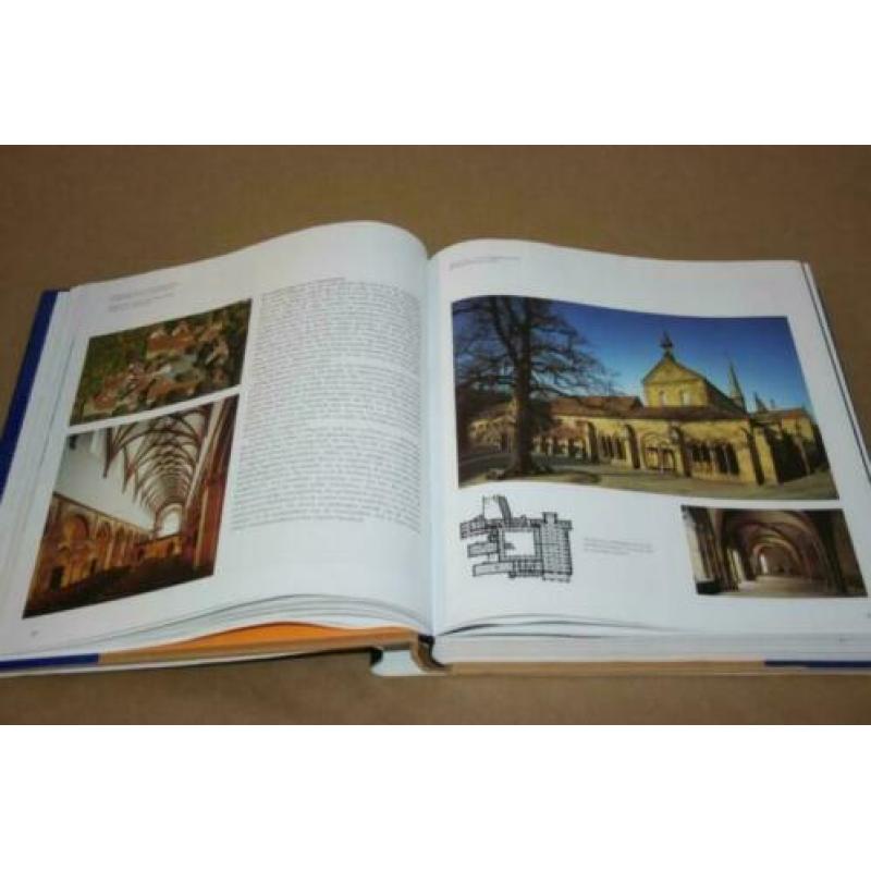 Romaanse kunst - Architectuur Beeldhouwkunst Schilderkunst!!