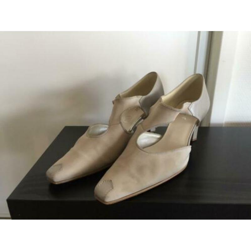 Dames schoenen 7/40,5 parelmoer