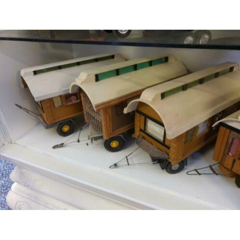 Pipowagens miniatuur 12 stuks