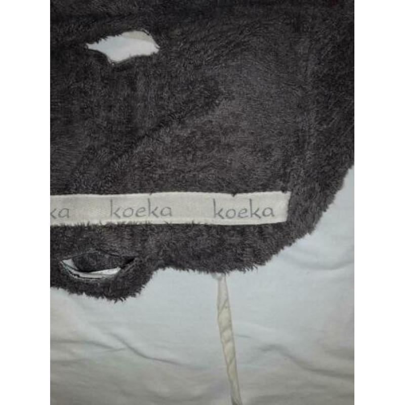Koeka maxi cosi en aankleedden