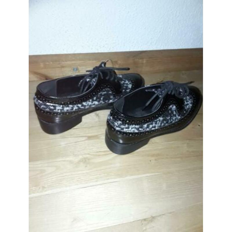 Zwarte Invito lakschoenen mt 38