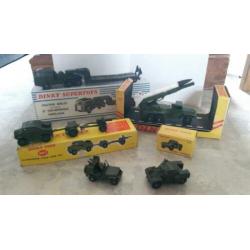 Dinky toys 697 25-pounder field gun set