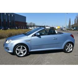 Opel Tigra TwinTop 1.8-16V Cosmo AIRCO CABRIO