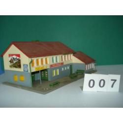 (08) Diverse H0 huisjes en gebouwen van Faller, Kibri, Pola