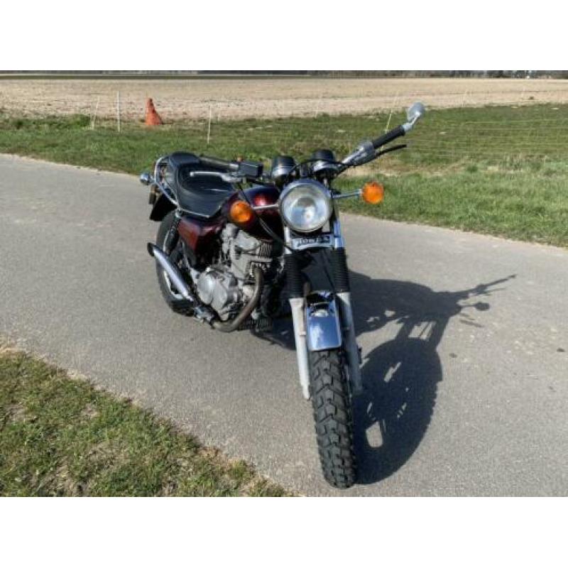 Honda Cm 400 t