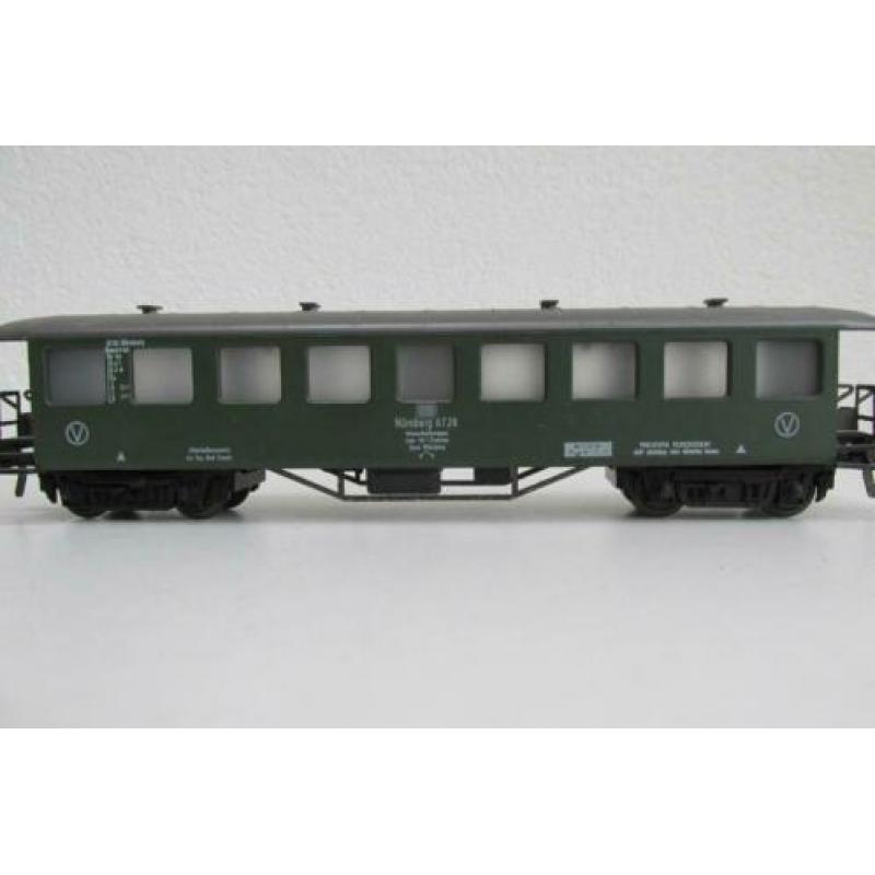 fleischmann 5137 personeel wagon voor bij de kraanset