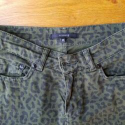Broek van Nikkie maat 26