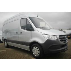 Mercedes-Benz Sprinter 319 3.0CDI 190pk RWD L2H2 | Nieuw! |