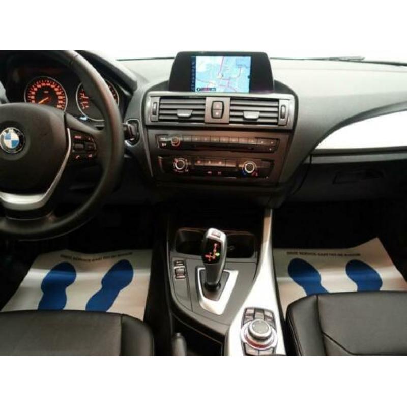 BMW 1 Serie 116i High Executive Sport Aut8- Vol Leer, Navi,