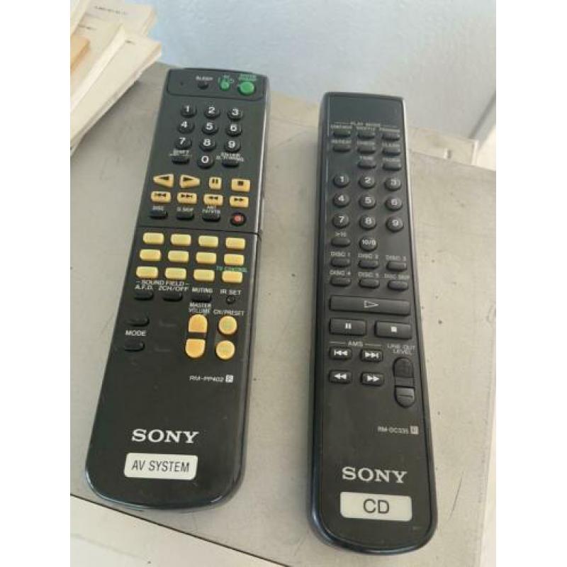 Sony tuner/versterker, receiver, cd wisselaar en DVD speler