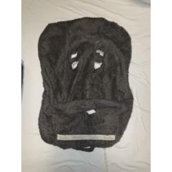 Koeka maxi cosi en aankleedden