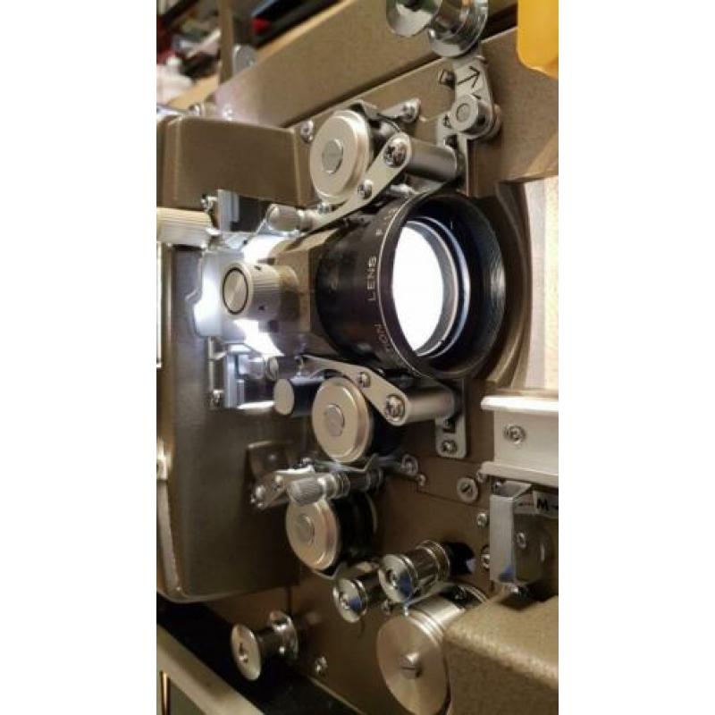 Elmo 16-f optical sound projector vintage 1972 Japan.