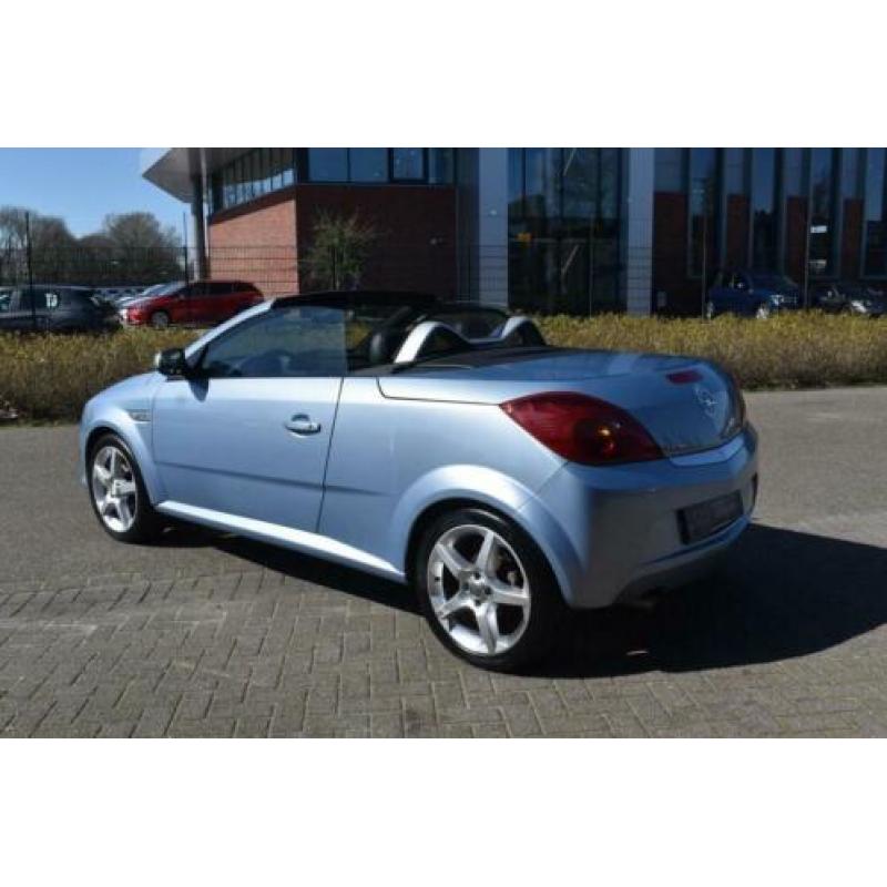 Opel Tigra TwinTop 1.8-16V Cosmo AIRCO CABRIO