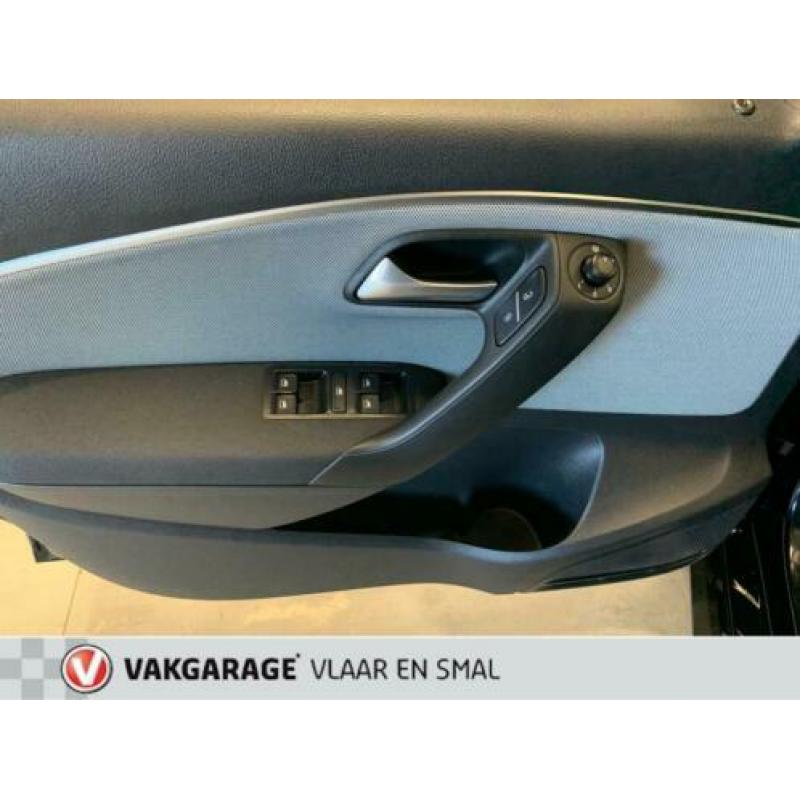 Volkswagen Polo 1.2 TSI Cross Navigatie-Parkeersensoren-Crui
