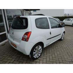 Renault Twingo 1.5 dCi Authentique 50 procent deal 1.625,- A