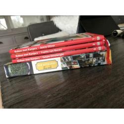 TE KOOP, 4 kookboeken Mijn Little Italy, Jamie Oliver etc.