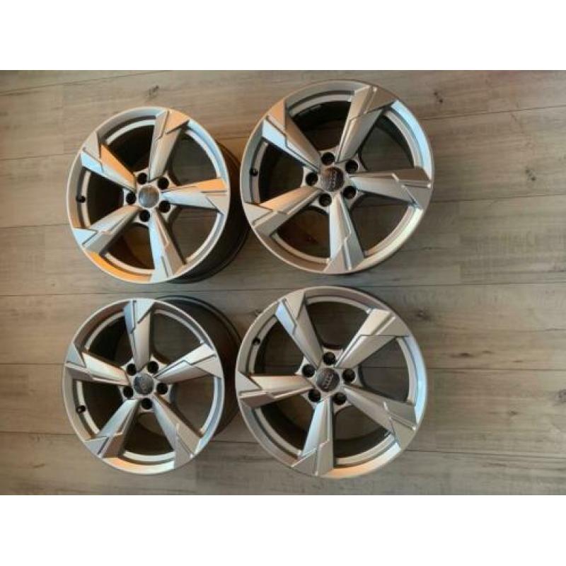 Orginele Lichtmetalen 18 Inch Velgen Audi A6
