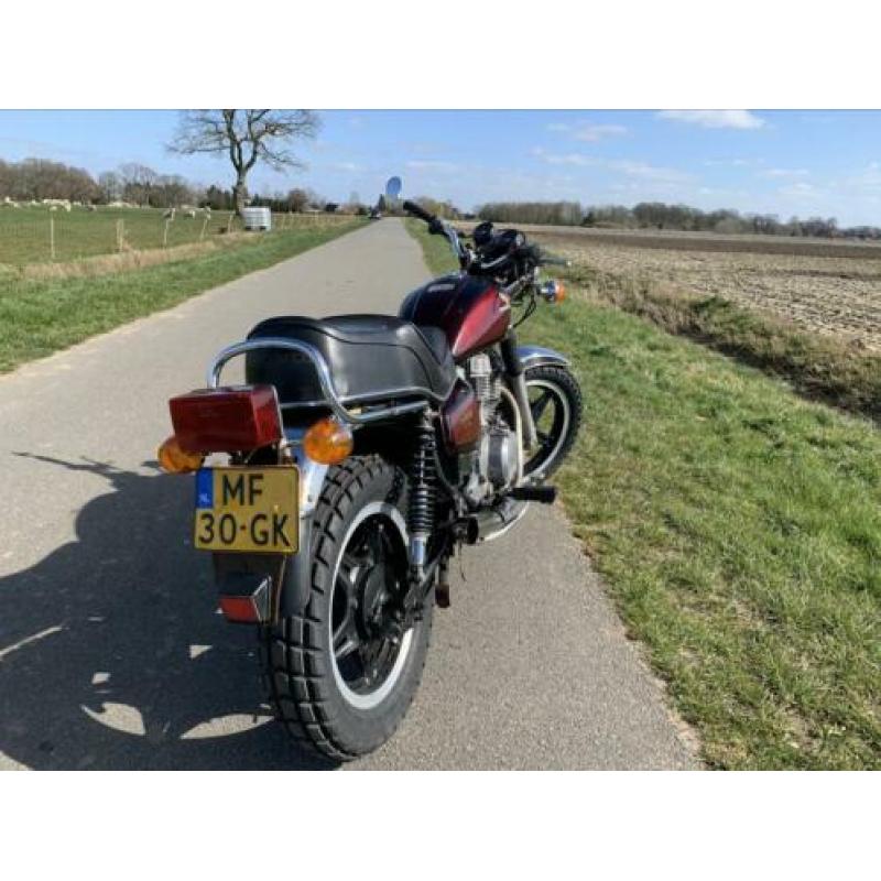Honda Cm 400 t