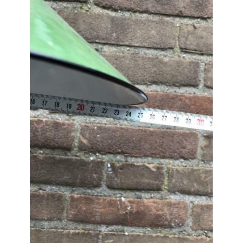 Vintage industriële groen emaille hanglamp Amsterdam belgie